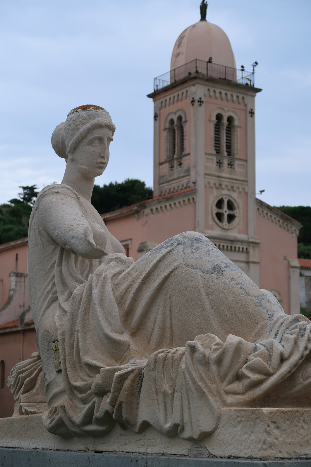 Venus without an arm by Aristide Malliol (1861 - 1944)